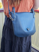 Load image into Gallery viewer, Miralda Hobo Bag
