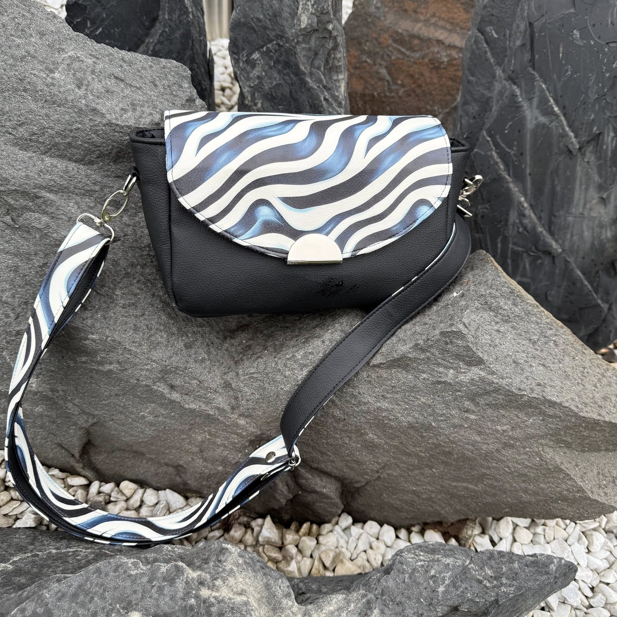 Naledi Crossbody Bag