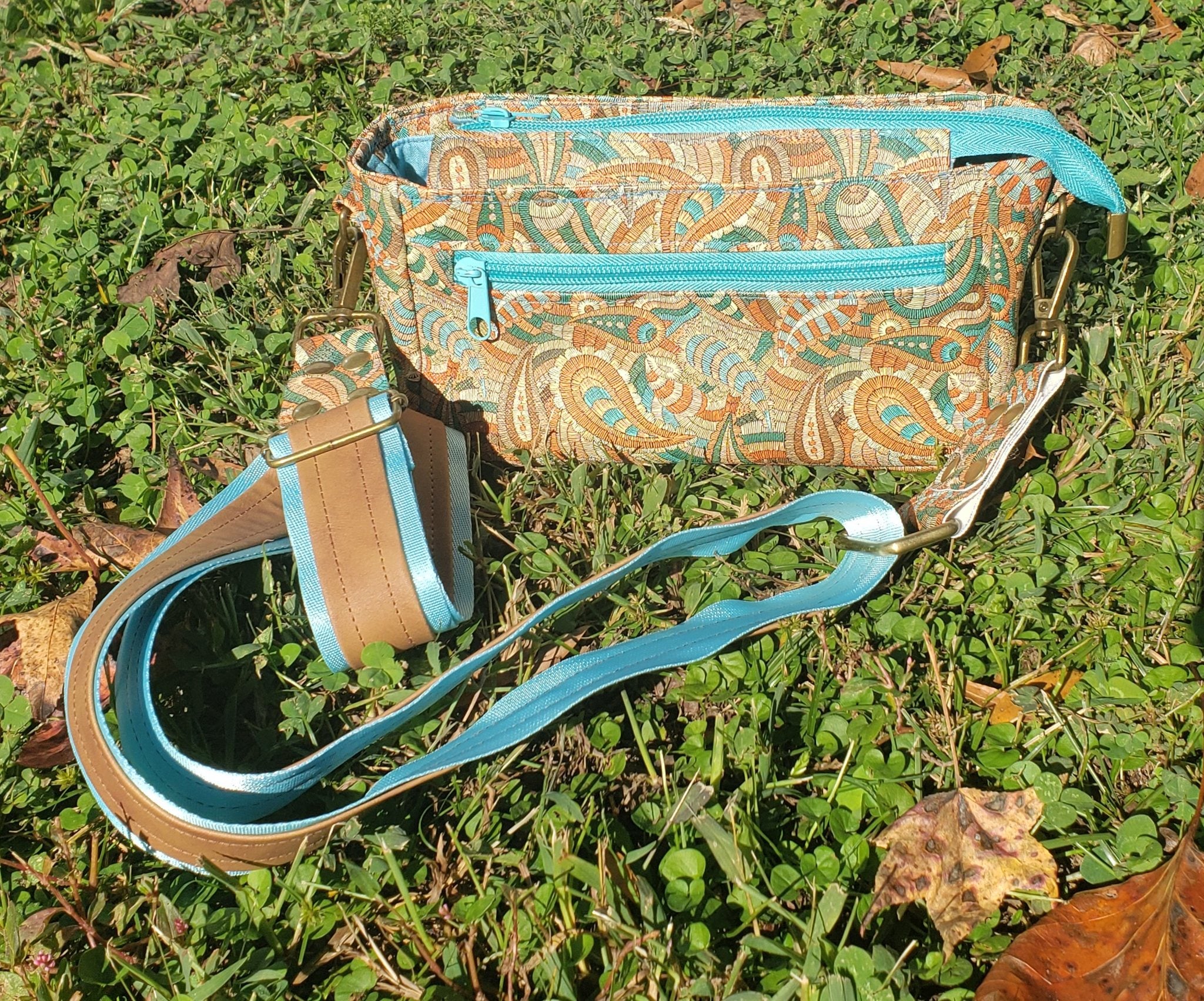 Naledi Crossbody Bag