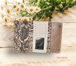 Load image into Gallery viewer, Isipaje Purse (Large)

